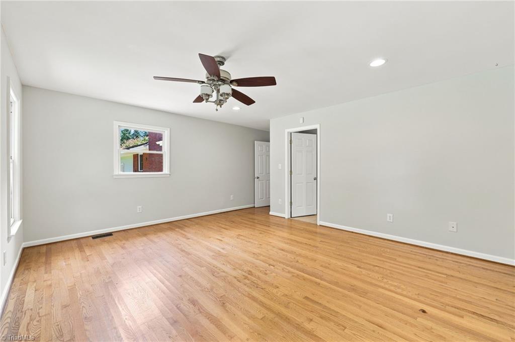2112 Kello Drive Property Photo 22