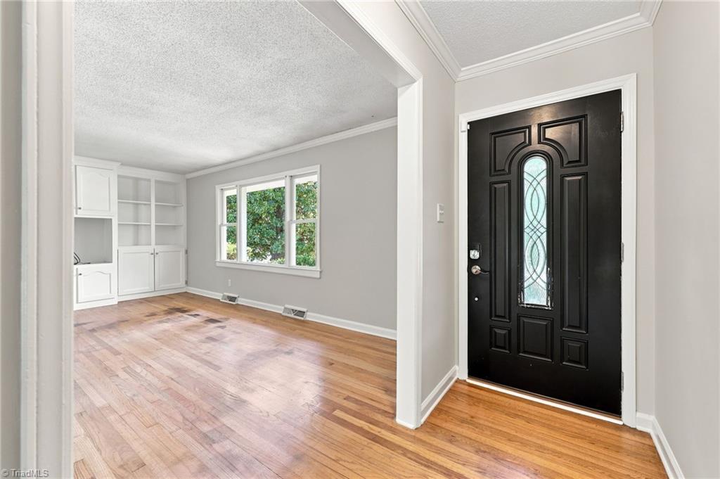 2112 Kello Drive Property Photo 28