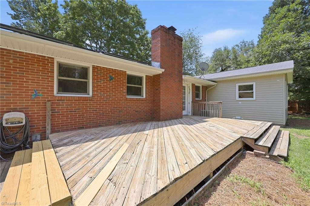 2112 Kello Drive Property Photo 32