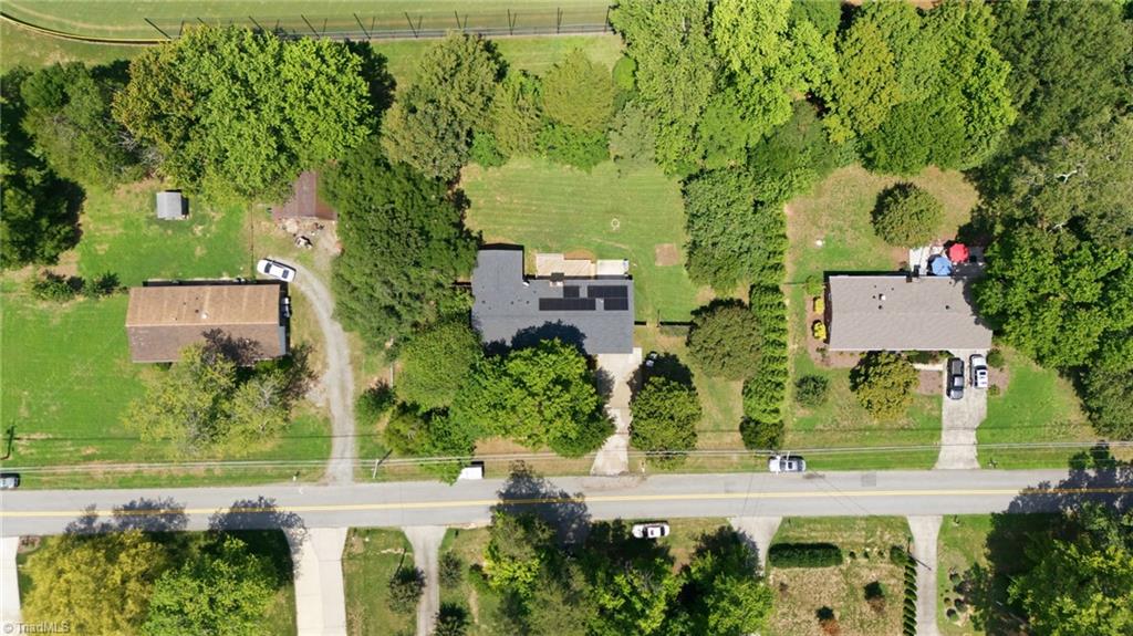 2112 Kello Drive Property Photo 34