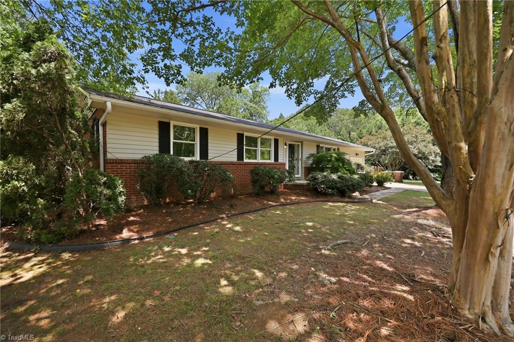 2112 Kello Drive Property Photo 36