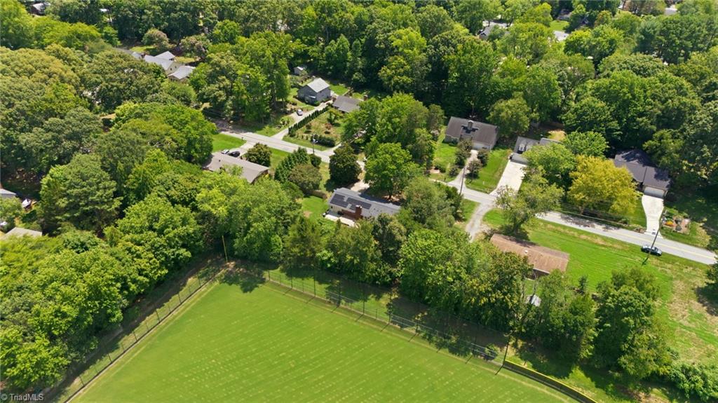 2112 Kello Drive Property Photo 37