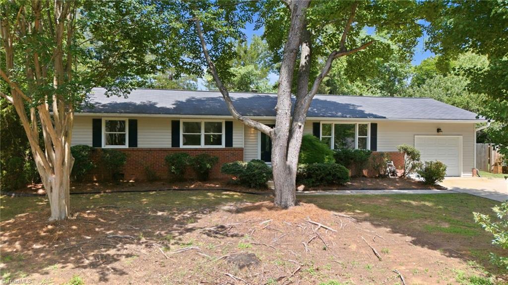 2112 Kello Drive Property Photo 42