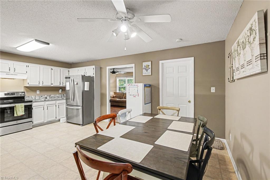 431 Ervin Drive Property Photo 8
