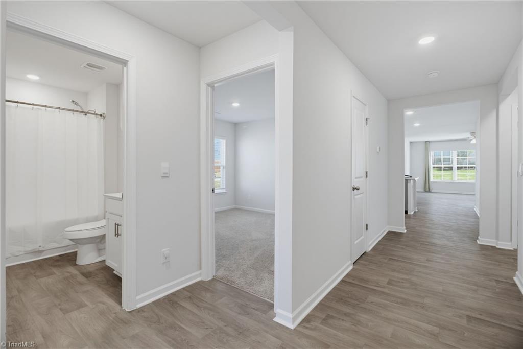 122 Stone River Way Property Photo 15