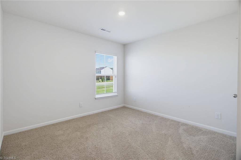 122 Stone River Way Property Photo 22