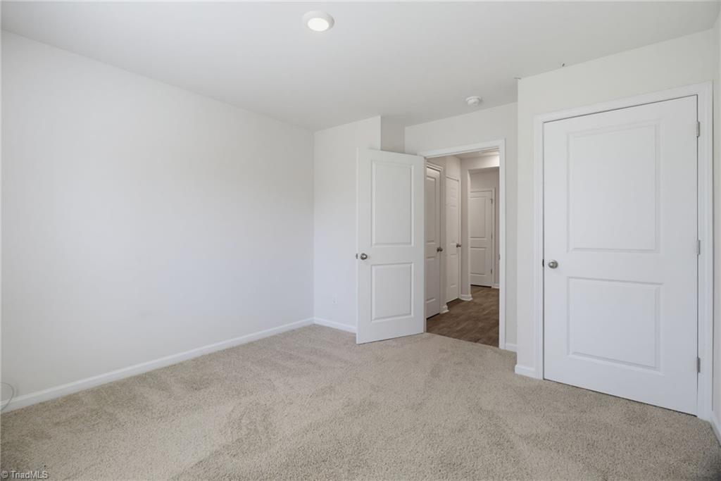 122 Stone River Way Property Photo 25