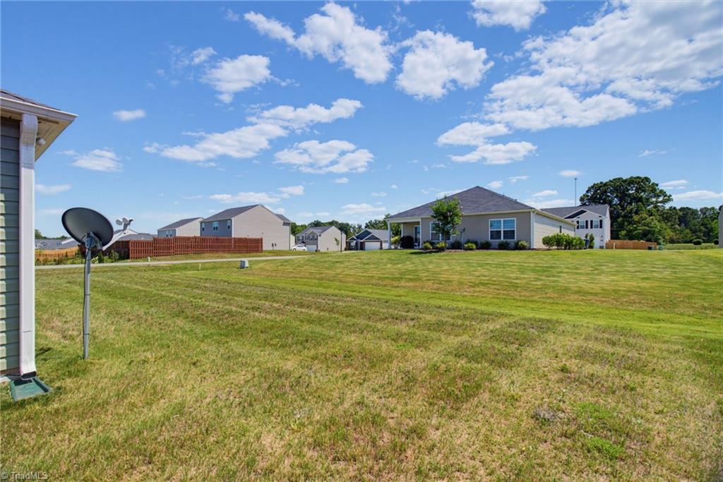 122 Stone River Way Property Photo 28