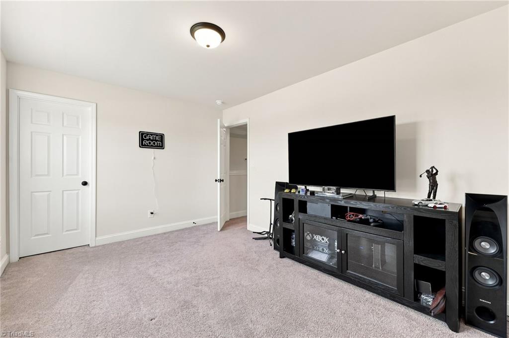 104 Hemlock Lane Property Photo 28