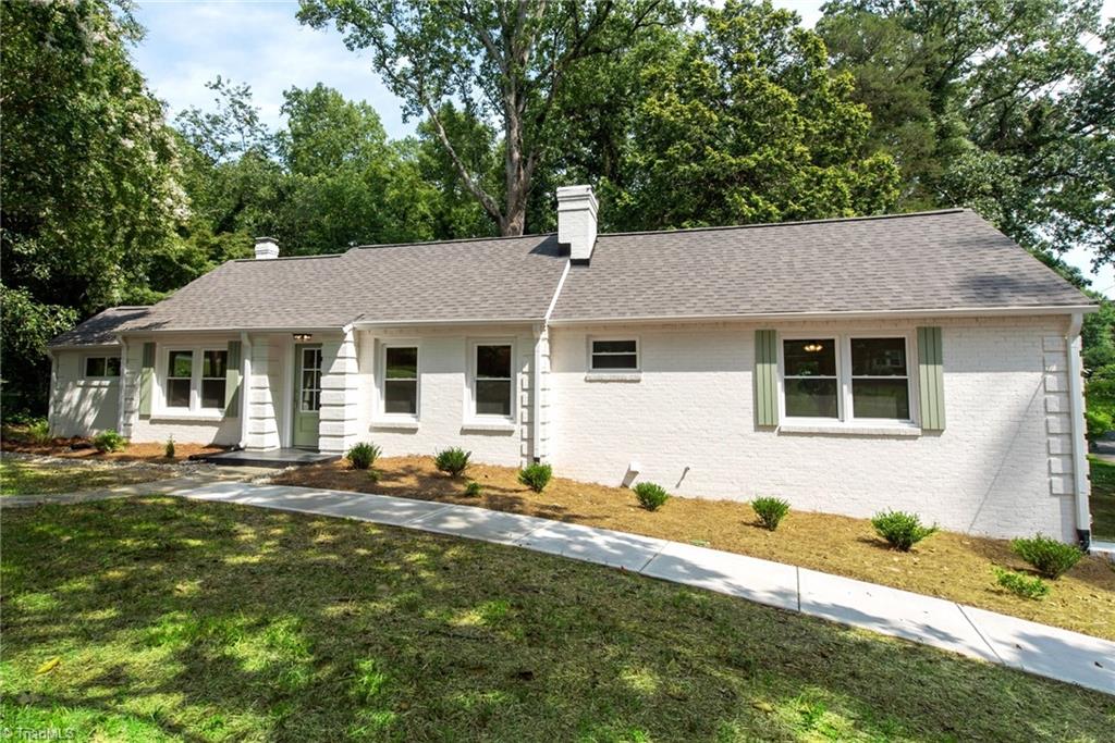 3035 Walnut Avenue Property Photo 6