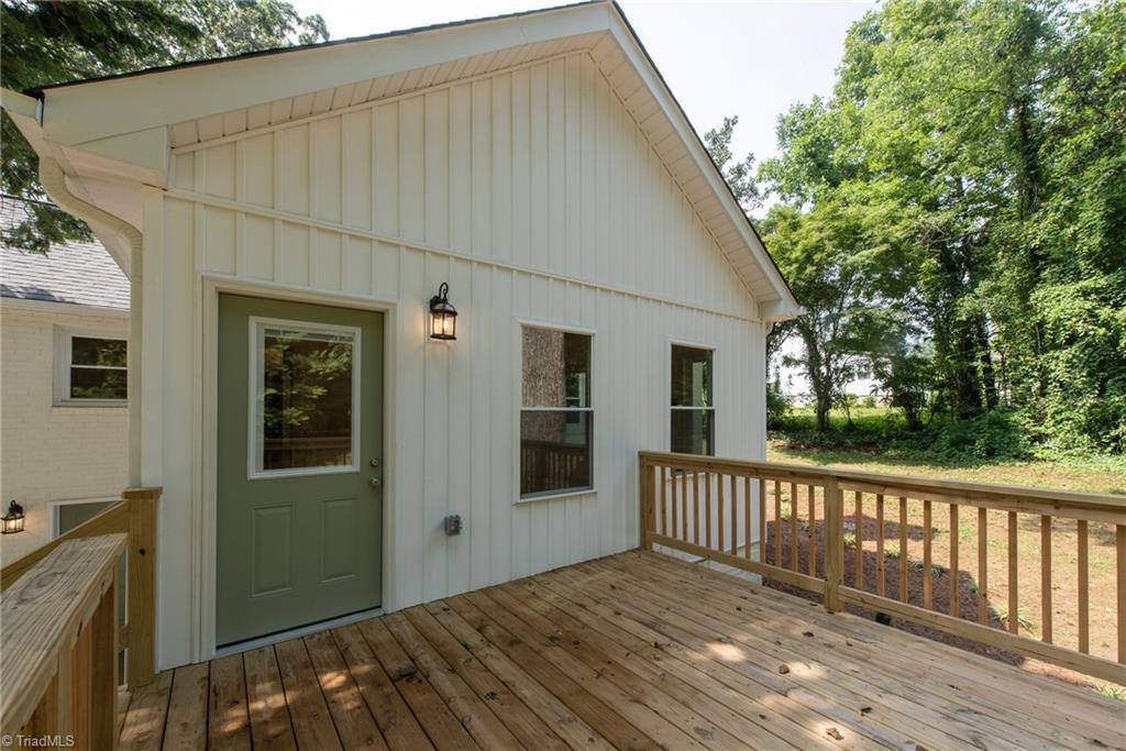 3035 Walnut Avenue Property Photo 9