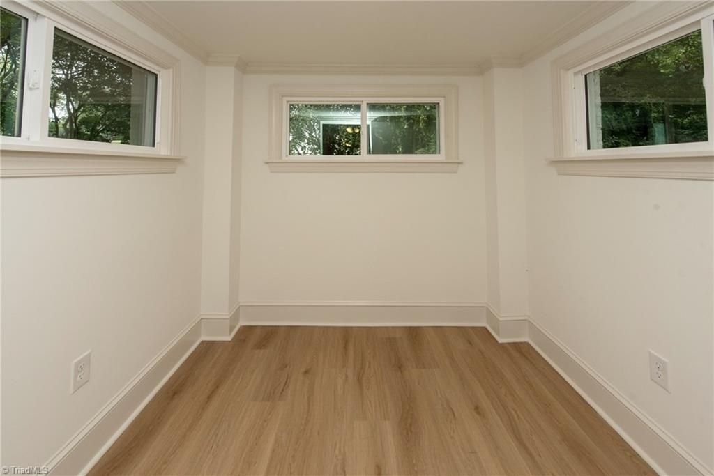 3035 Walnut Avenue Property Photo 14
