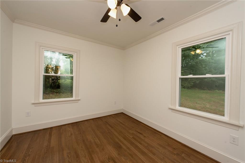 3035 Walnut Avenue Property Photo 18