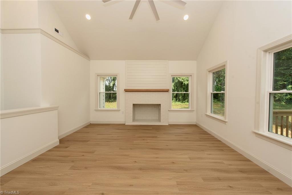3035 Walnut Avenue Property Photo 31