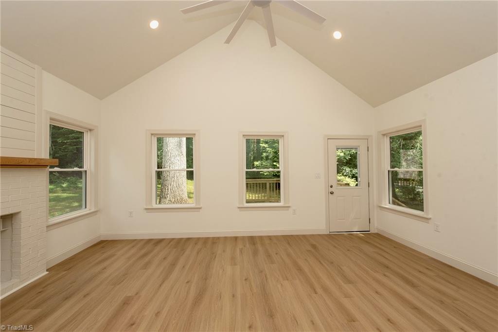 3035 Walnut Avenue Property Photo 35