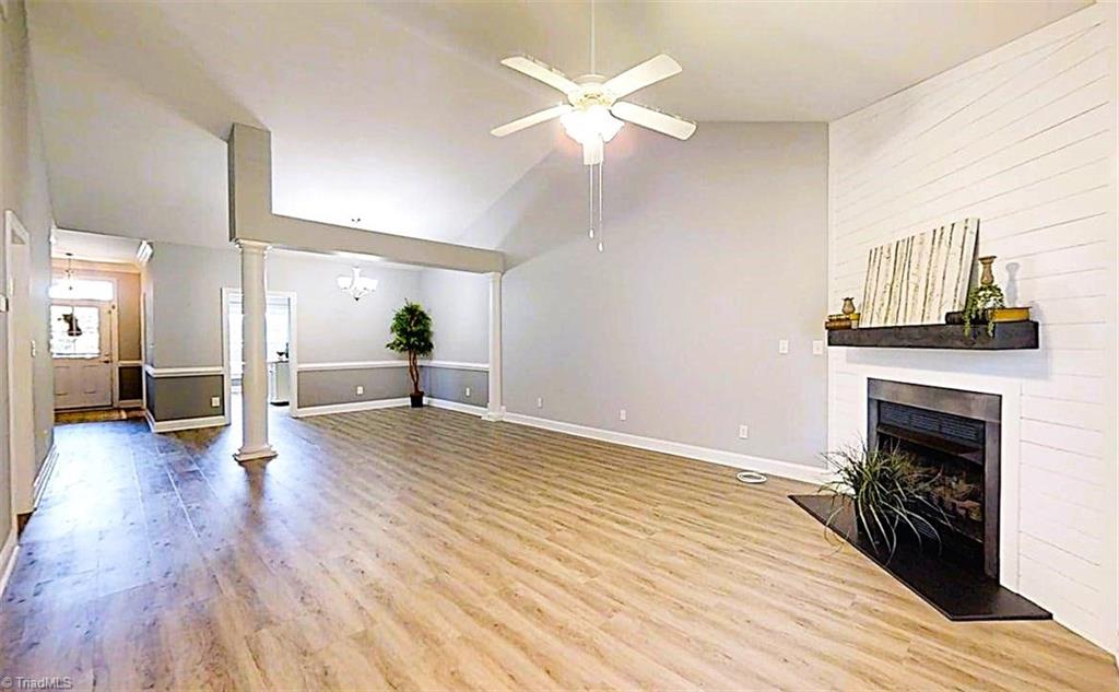 161 N Lake Louise Drive Property Photo 10