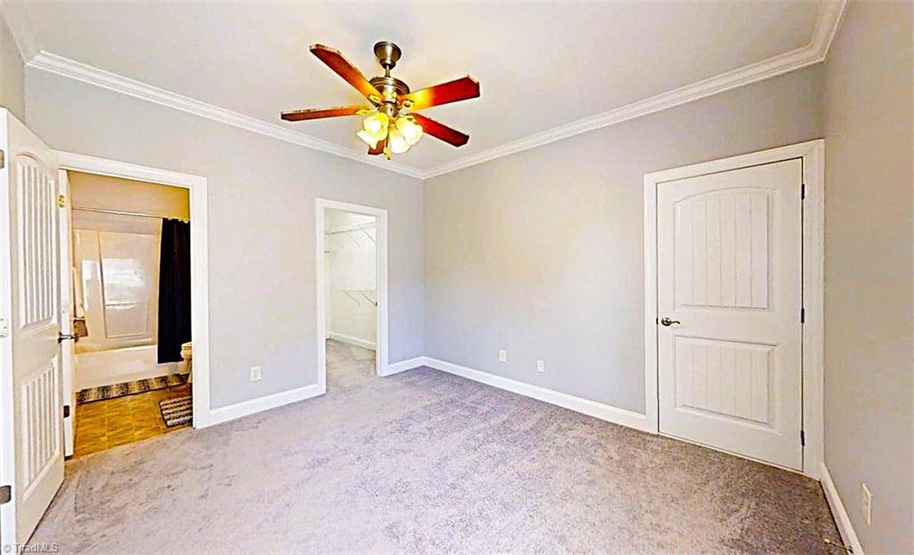 161 N Lake Louise Drive Property Photo 19