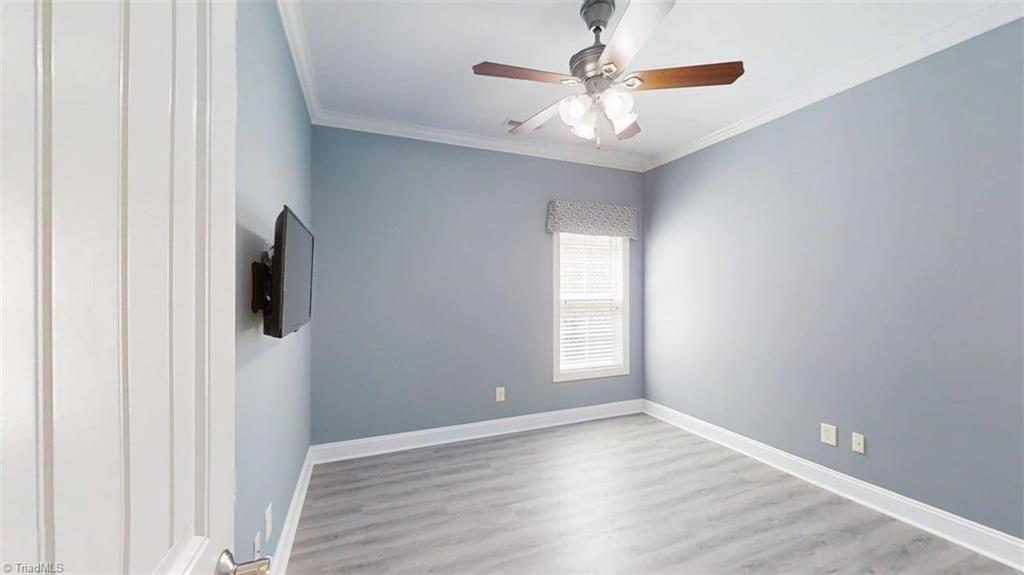 161 N Lake Louise Drive Property Photo 31