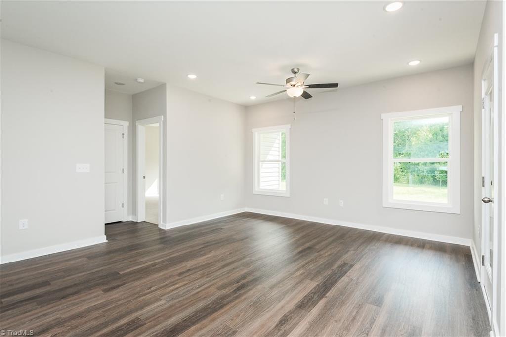 2832 Ricolden Trail Property Photo 9