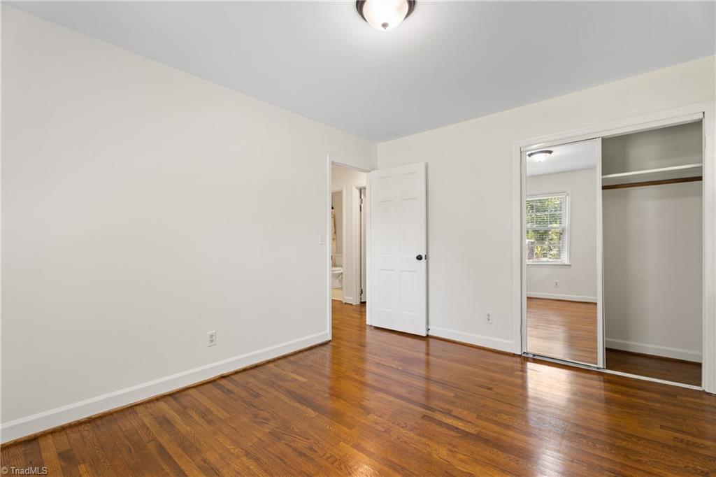 4831 Welwyn Road Property Photo 18