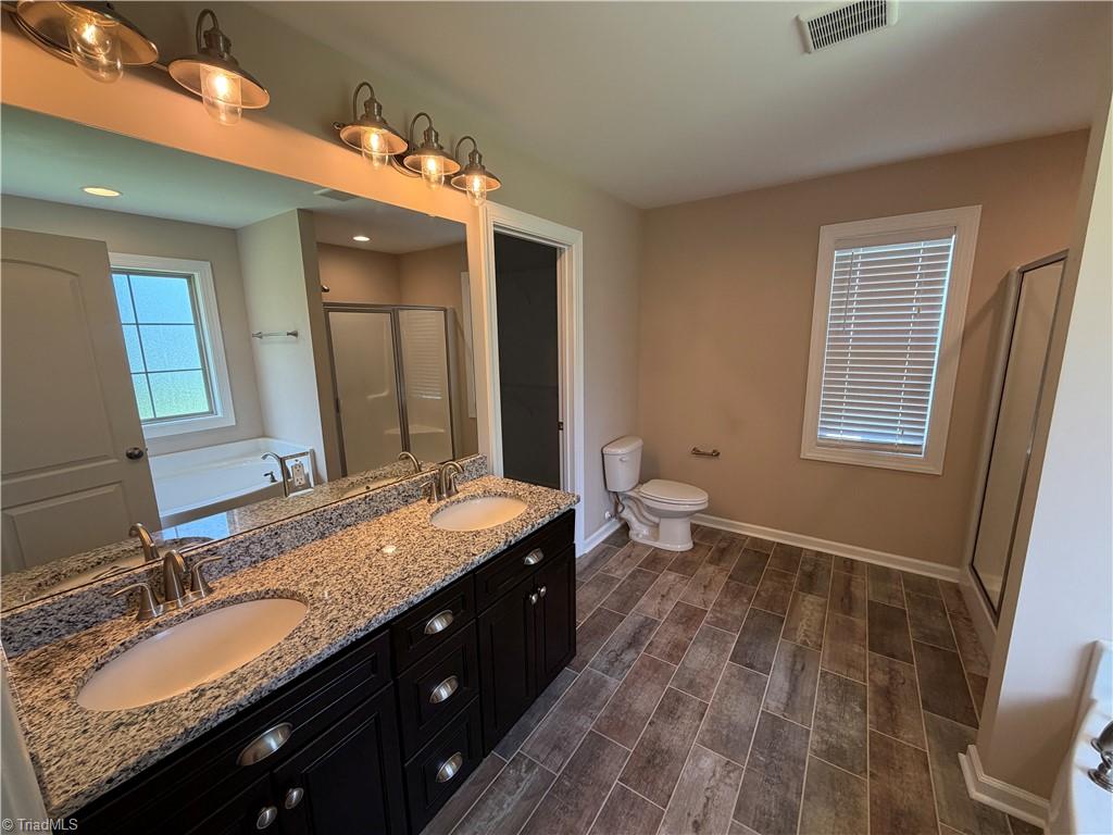 412 Stage Coach Trail Property Photo 12