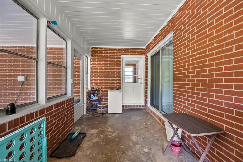 342 Culler Road Property Photo 7