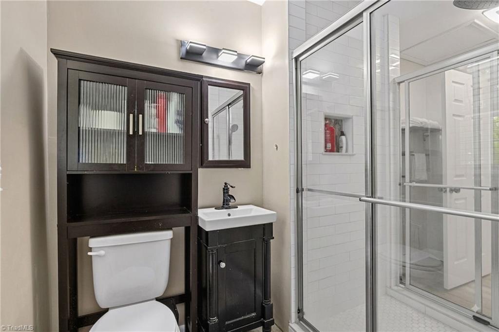 1106 Mcdowell Drive Property Photo 29