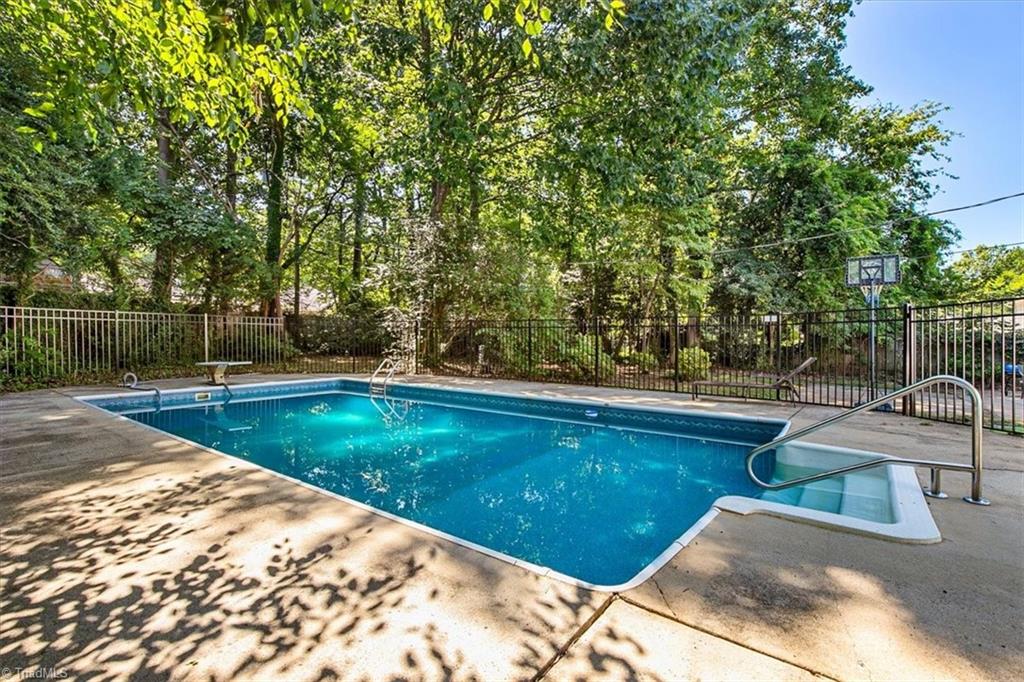1106 Mcdowell Drive Property Photo 33