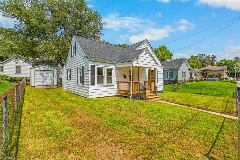220 Broad Street Property Photo 5