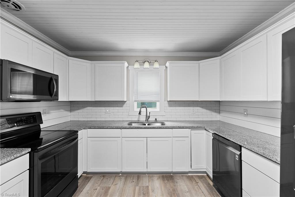 220 Broad Street Property Photo 10