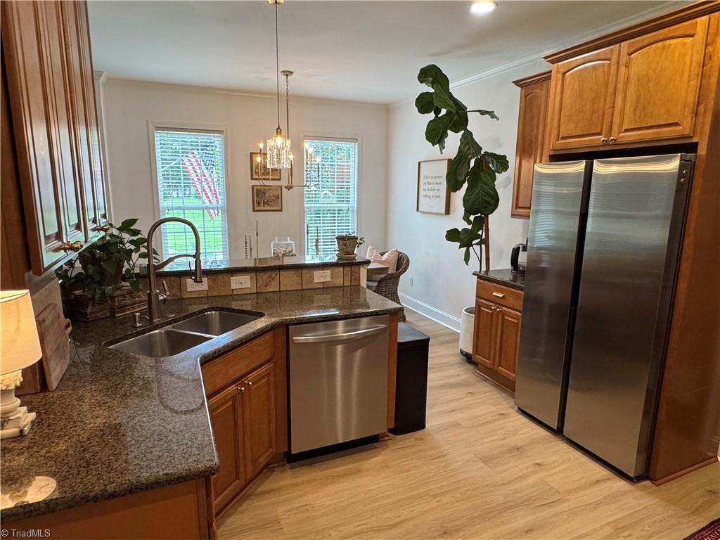 254 Raspberry Ridge Drive Property Photo 9