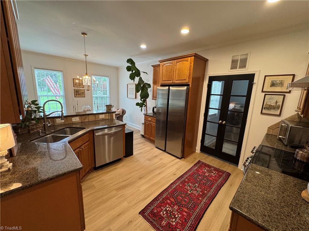 254 Raspberry Ridge Drive Property Photo 10