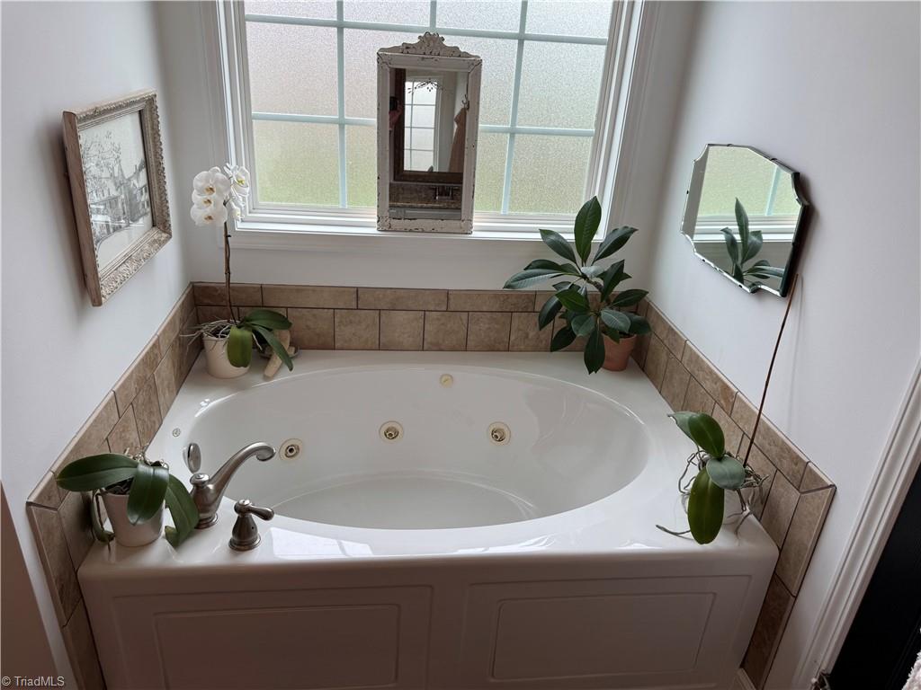 254 Raspberry Ridge Drive Property Photo 17