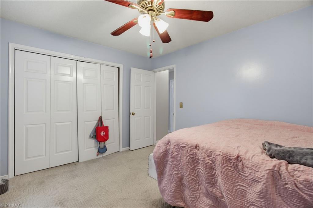 5325 Summerwood Drive Property Photo 24