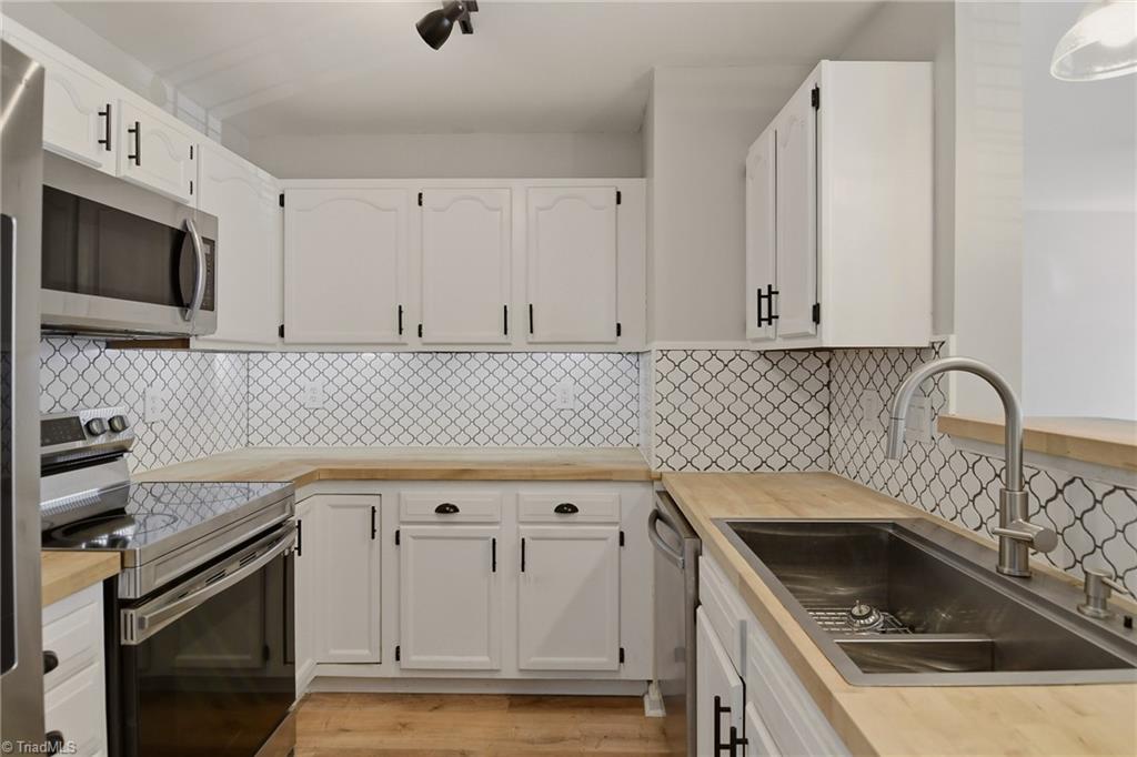 514 Rivertree Lane Property Photo 15