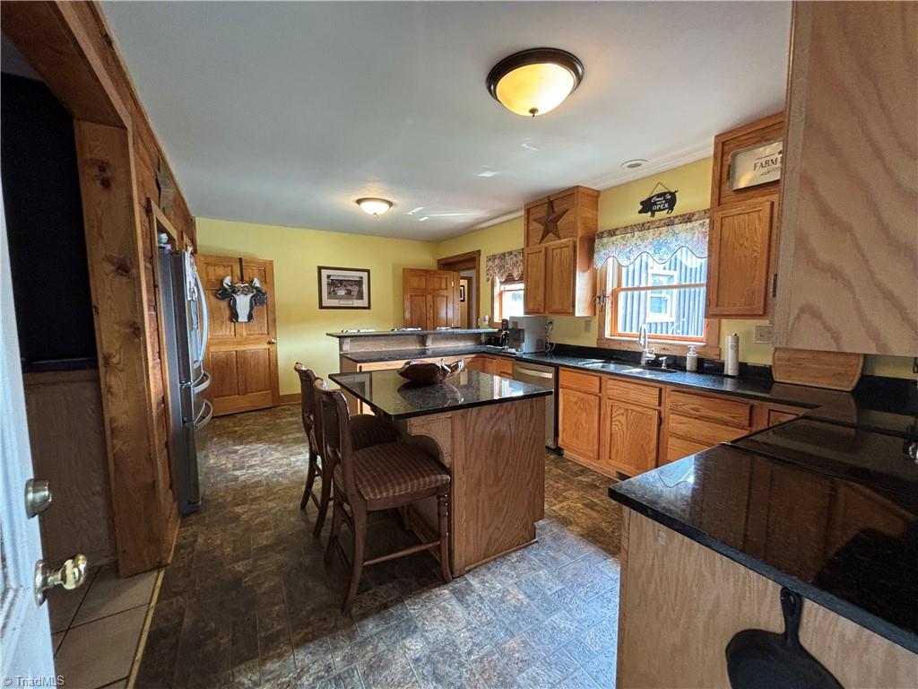 300 Tom Hunter Road Property Photo 13