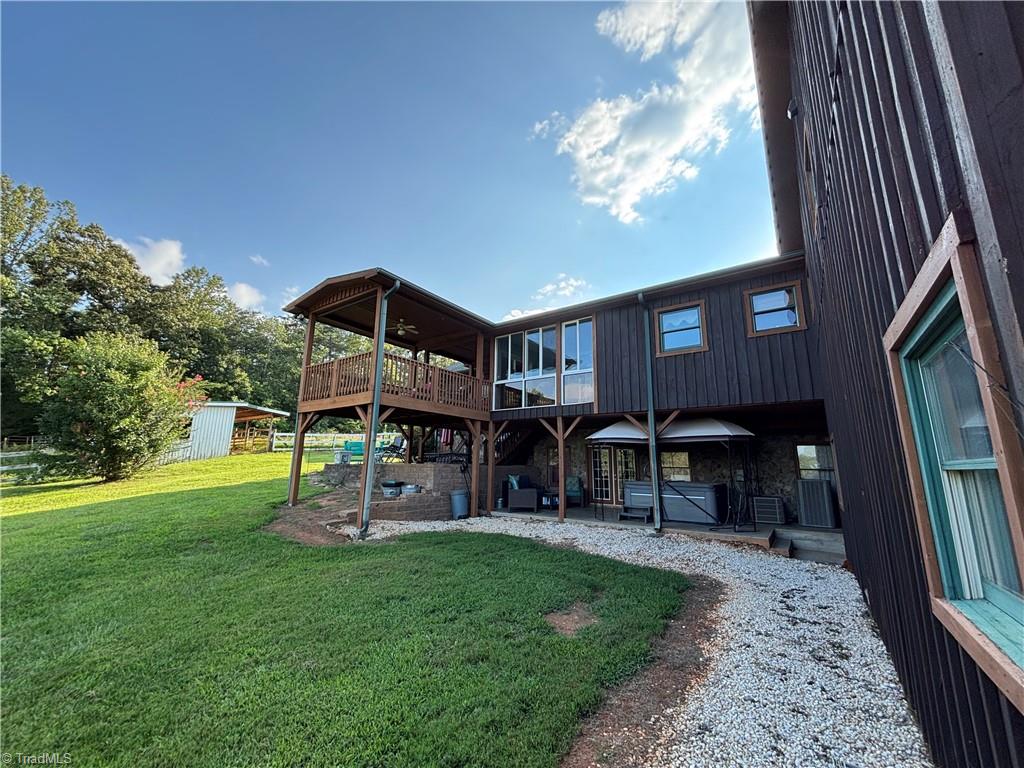 300 Tom Hunter Road Property Photo 32