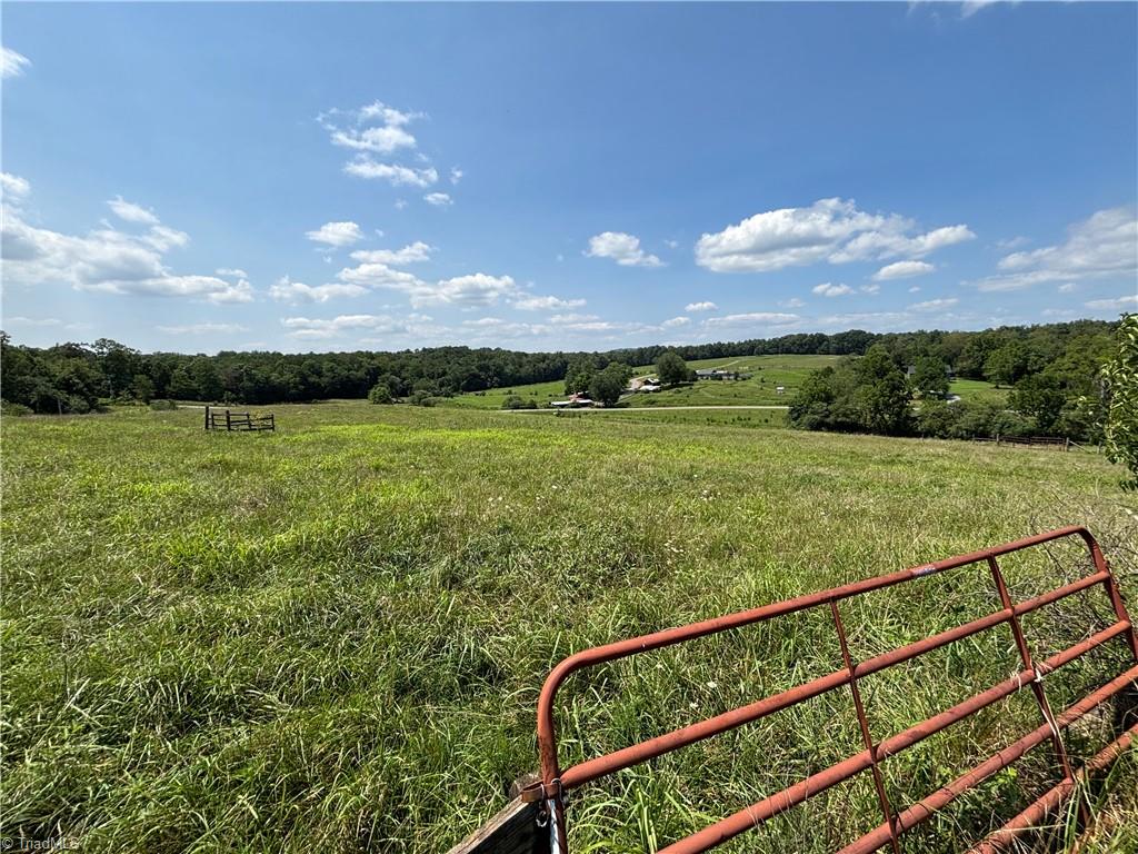 300 Tom Hunter Road Property Photo 49