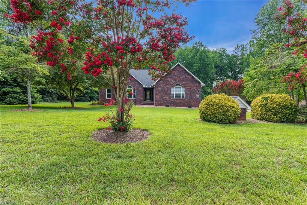 385 Peaceful Lane Property Photo 1