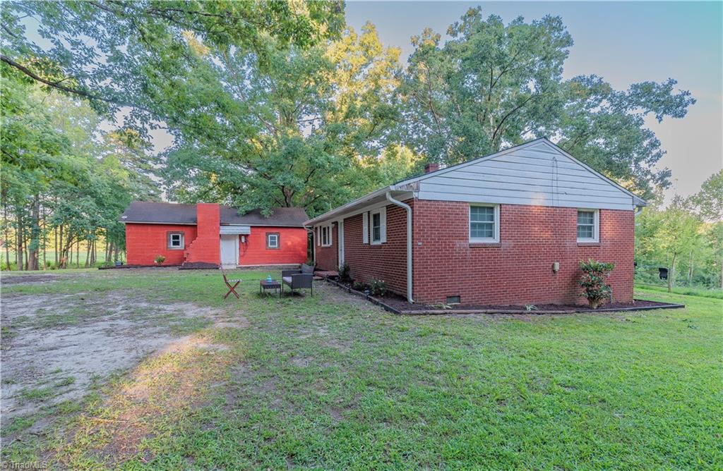 3226 Jidemi Road Property Photo 1
