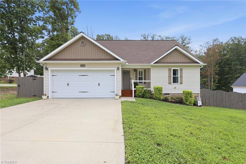 8504 Altavista Drive Property Photo 7