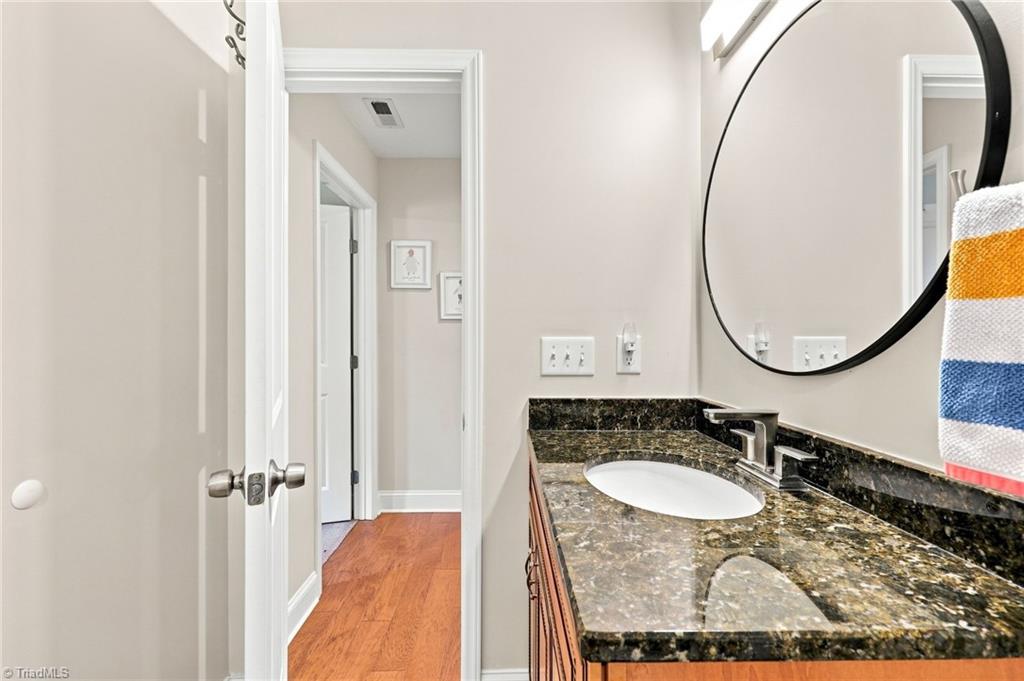 8504 Altavista Drive Property Photo 33