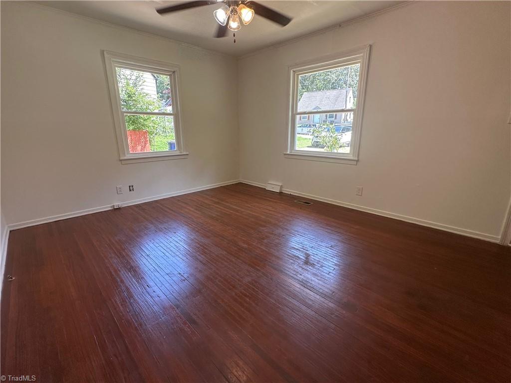 1005 William Drive Property Photo 8