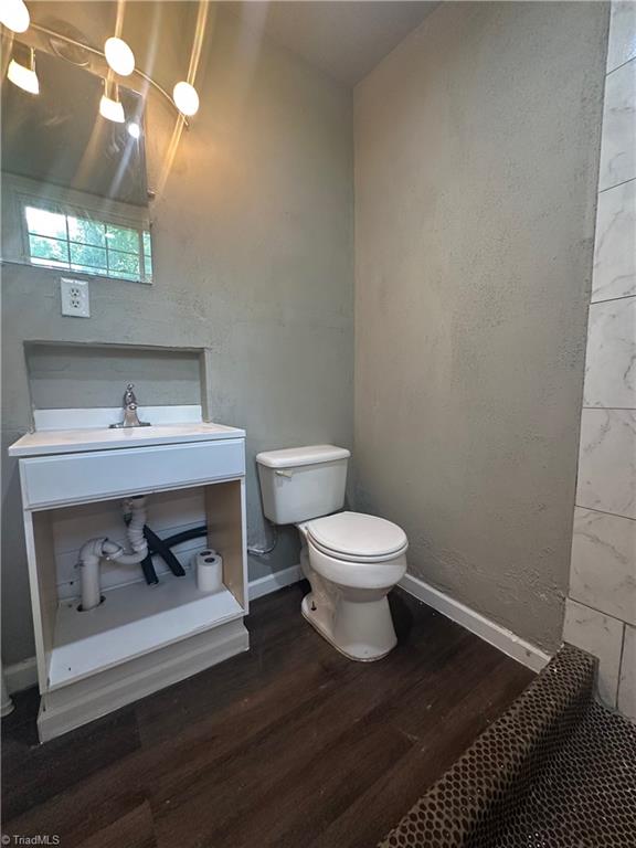 1005 William Drive Property Photo 18