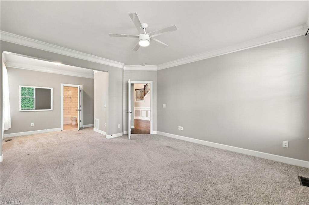 4403 Bonnie Loch Drive Property Photo 15