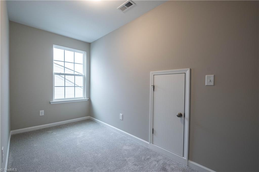 112 Tallwood Drive Property Photo 21