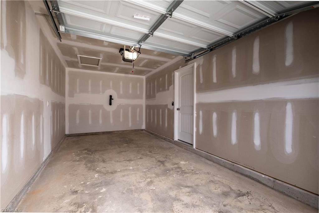112 Tallwood Drive Property Photo 22