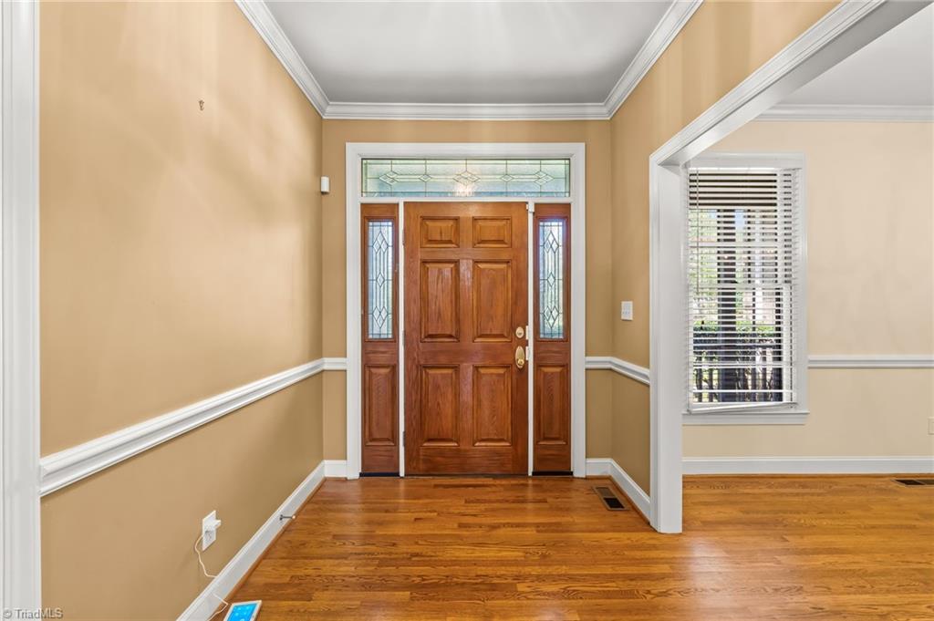 6973 Chapsworth Drive Property Photo 2