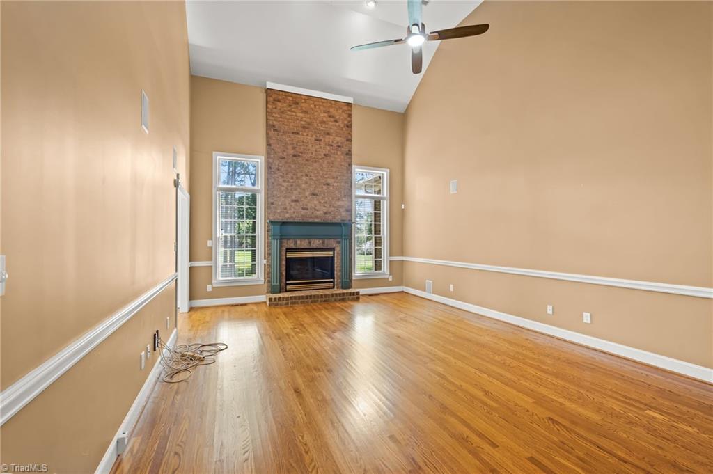 6973 Chapsworth Drive Property Photo 6