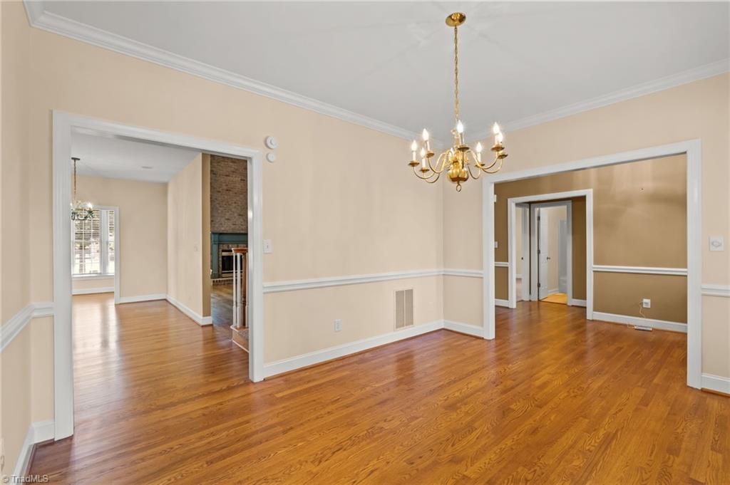 6973 Chapsworth Drive Property Photo 17